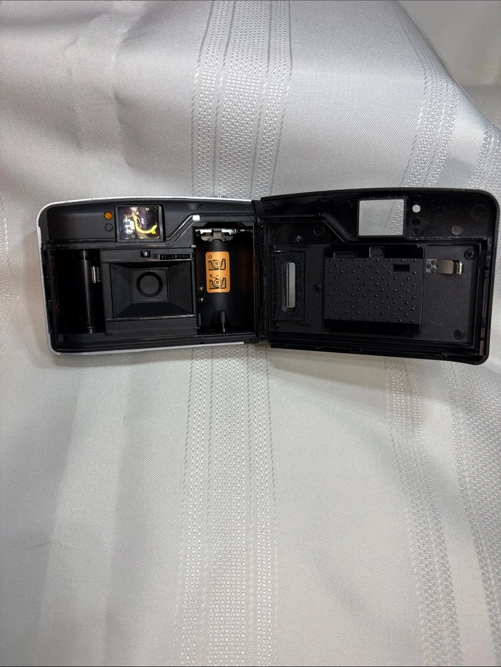 Olympus Trip XB40 AF Silver Compact Point-and-Shoot Camera